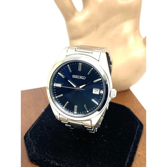 Seiko Men's Watch SUR309 Quartz Blue Dial Date Silver Stainless Steel 40mm - Picture 1 of 15